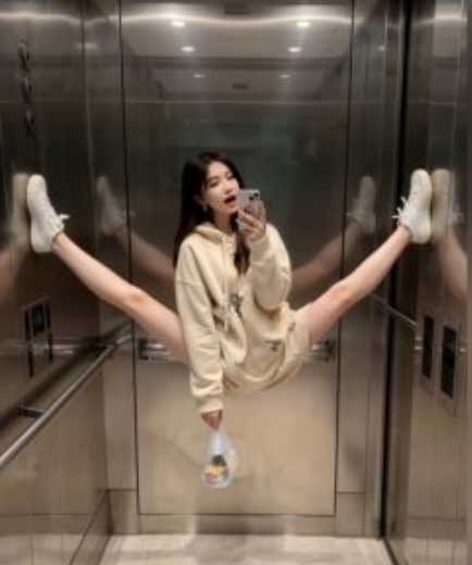 AI生成电梯一字马美女制作教程，条条流量上万，别再在外面被割韭菜了，全流程实操-宝藏屋创业网